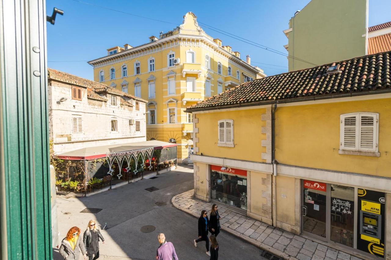 Apartment In Old Town With City View Split Eksteriør bilde